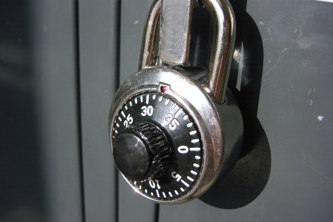 Mi az a Locktober? Jelentése, szabályai és a hálószobai lakat titkai - GenZ szótár 4. rész