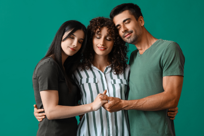 Poliamor, poligám kapcsolatok - működnek, vagy csak “normalizált” megcsalás?